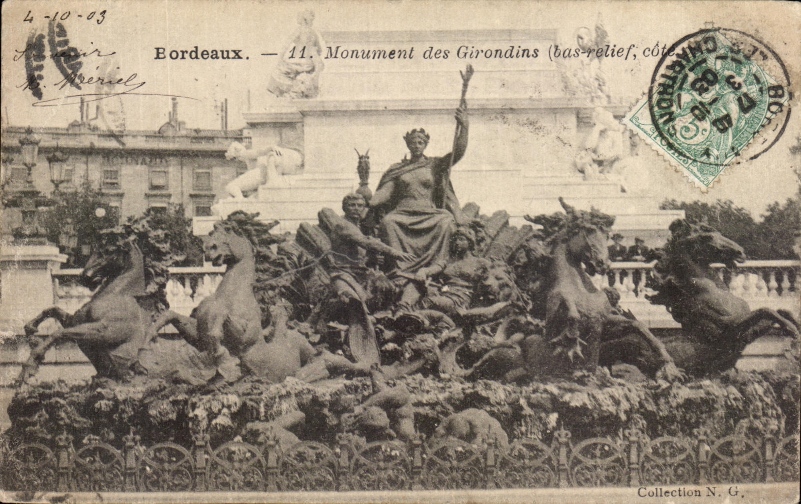 CPA Bordeaux Monument Of the Of Gironde ones