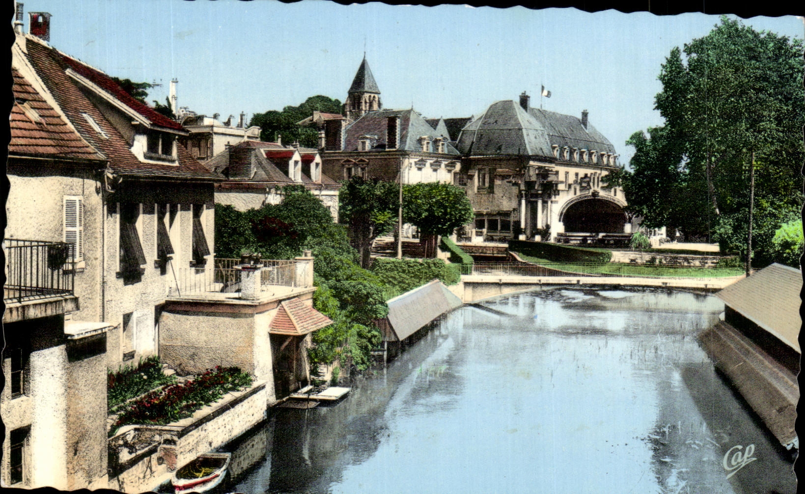 CPSM Vierzon Edges of I' Yevre towards I' Auditorium