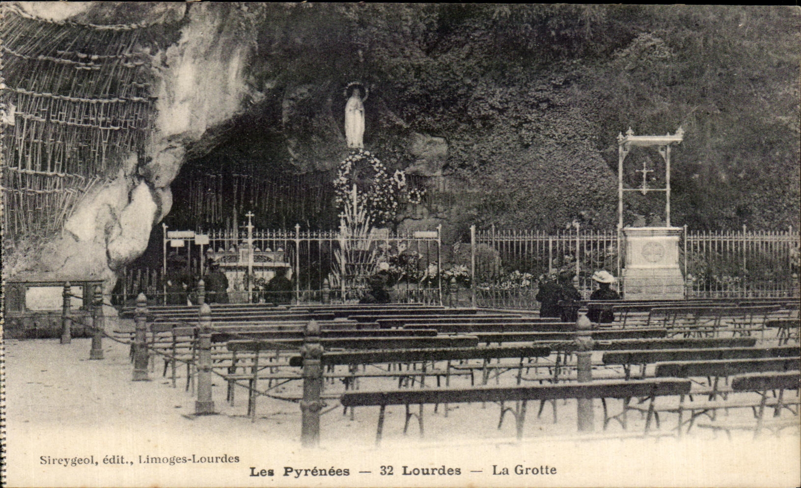 CPA the Pyrenees Lourdes the Cave