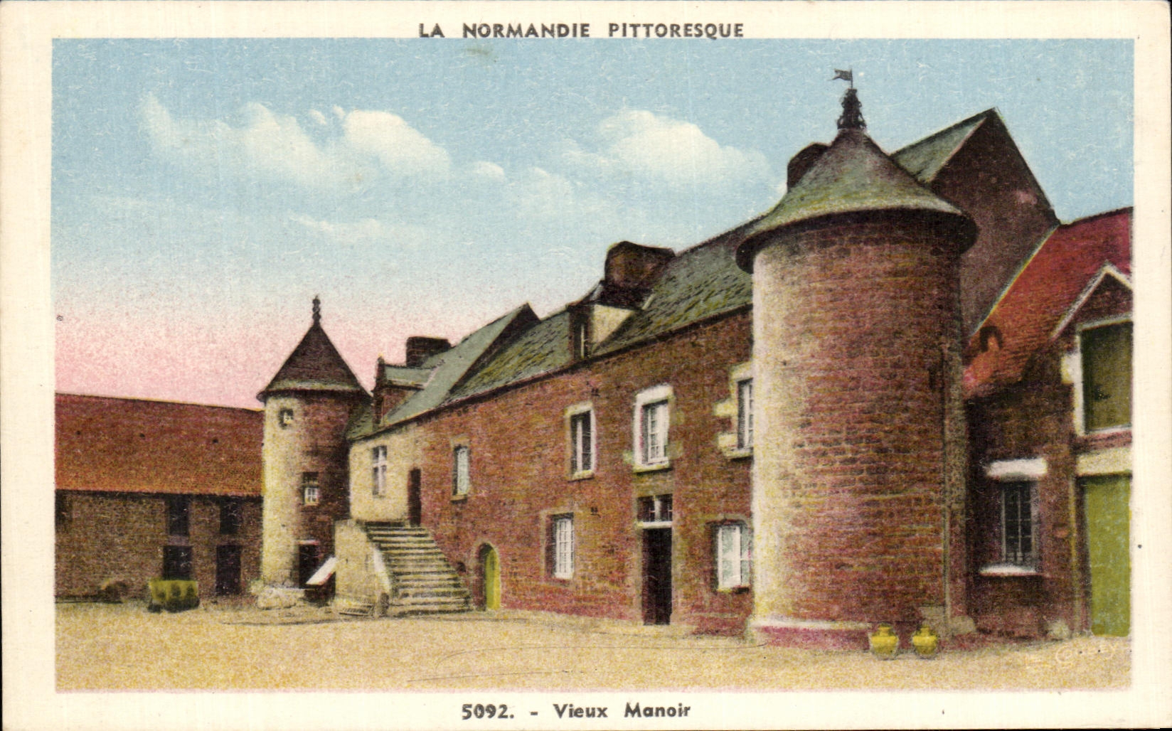CPA La Normandie Pittoresque Vieux manoir