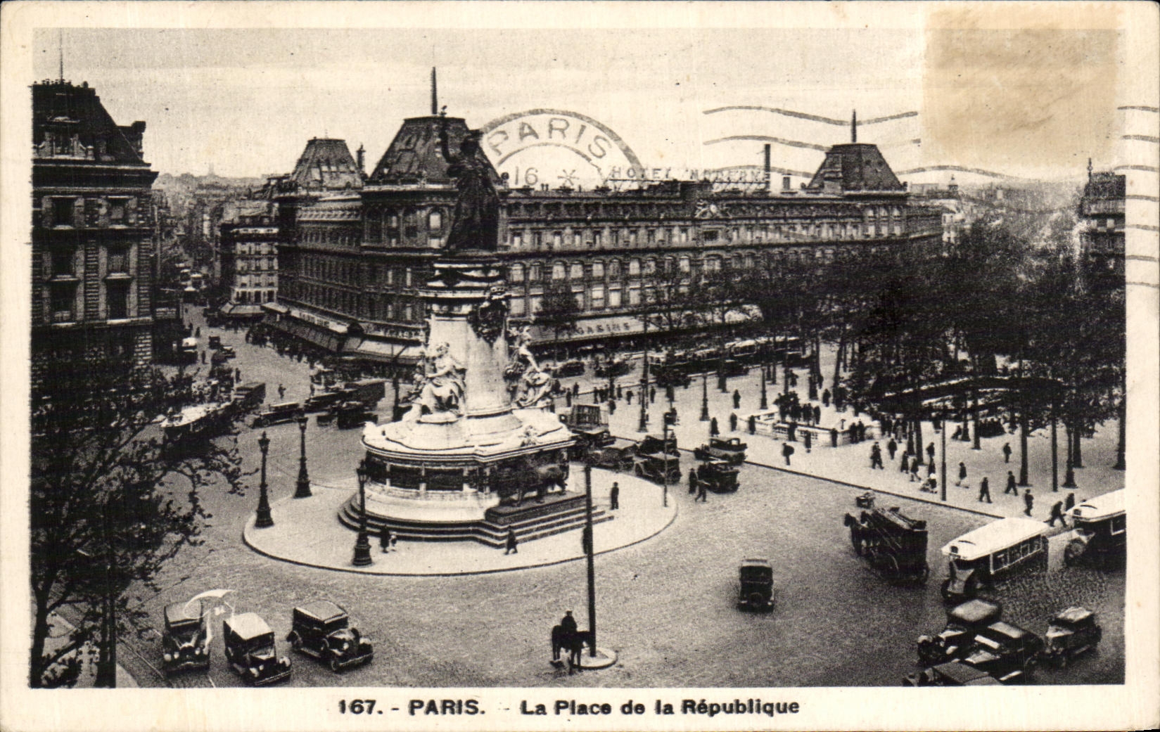 CPA Paris the Place of the Republic