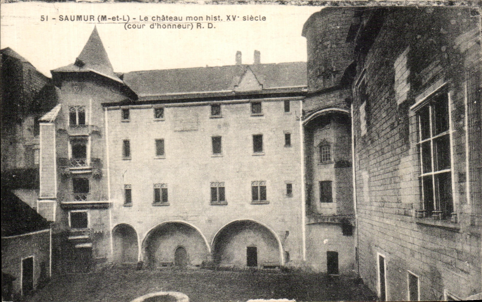 CPA Saumur the castle
