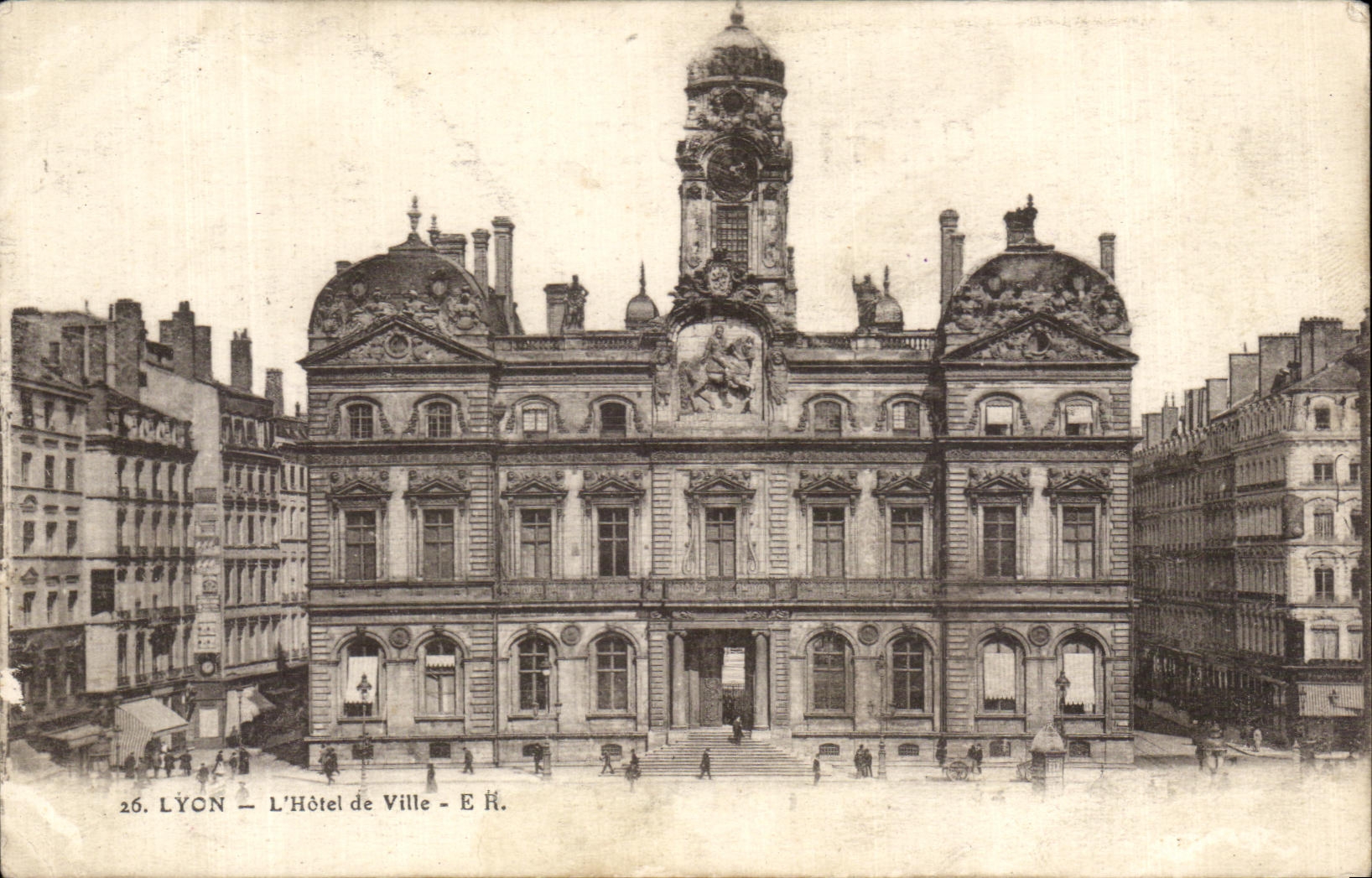CPA Lyon the Town hall