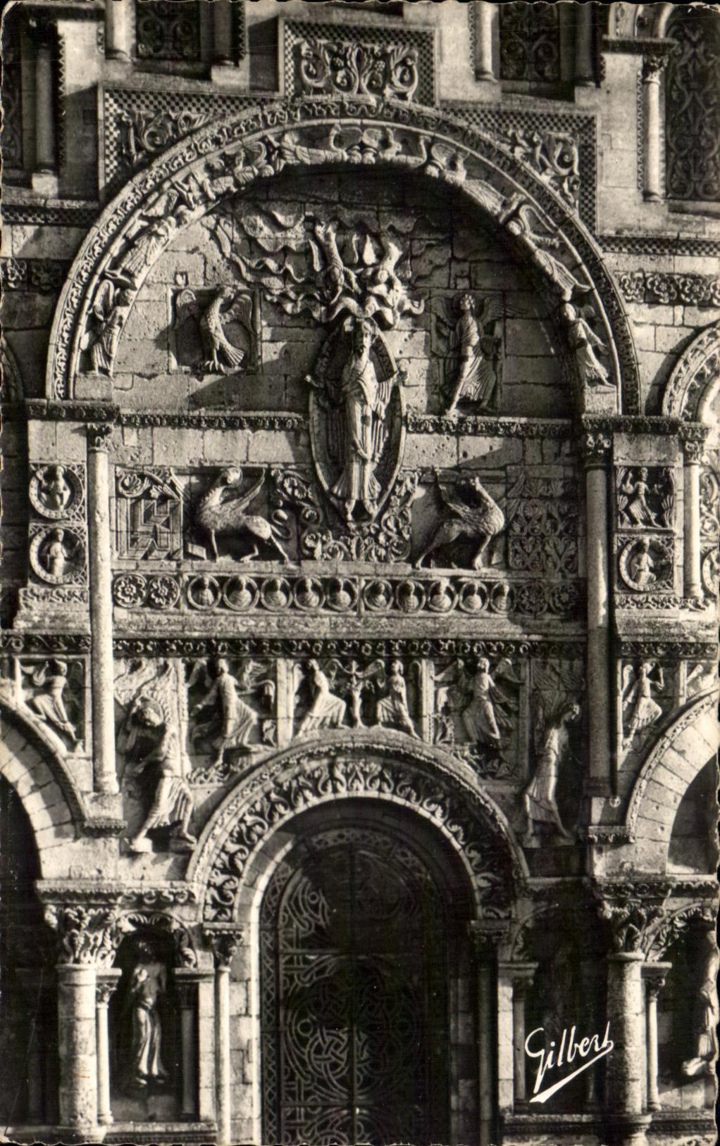 Razon central del St Pedro de la catedral de CPA Angulema del ataque frontal