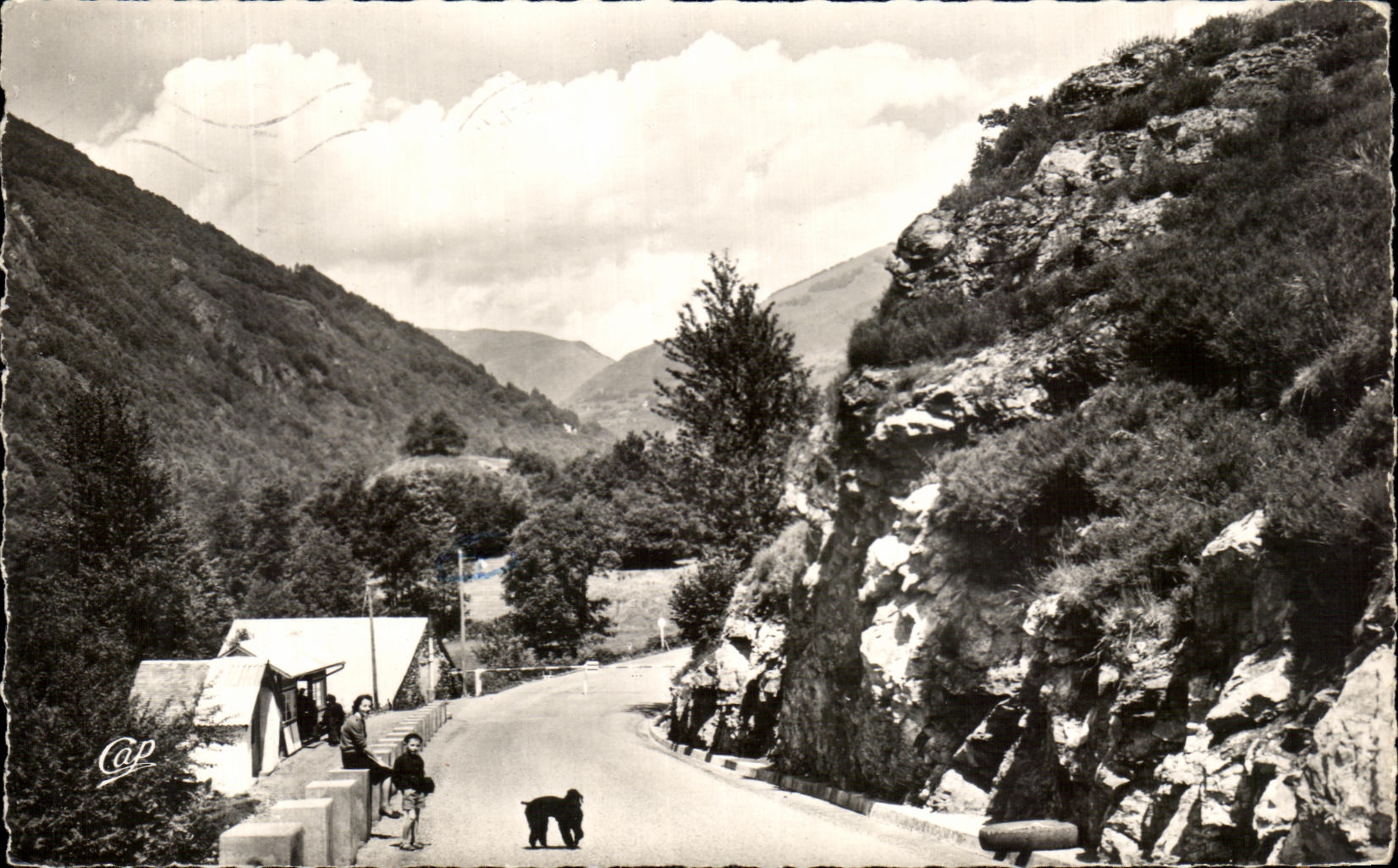 CPA Luchon Collar of the Wicket French the Post Road