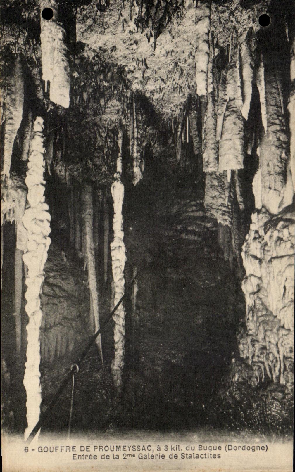 CPA Gouffre De Proumeyssac du Bugue Entree de la 2eme galerie des stalactites
