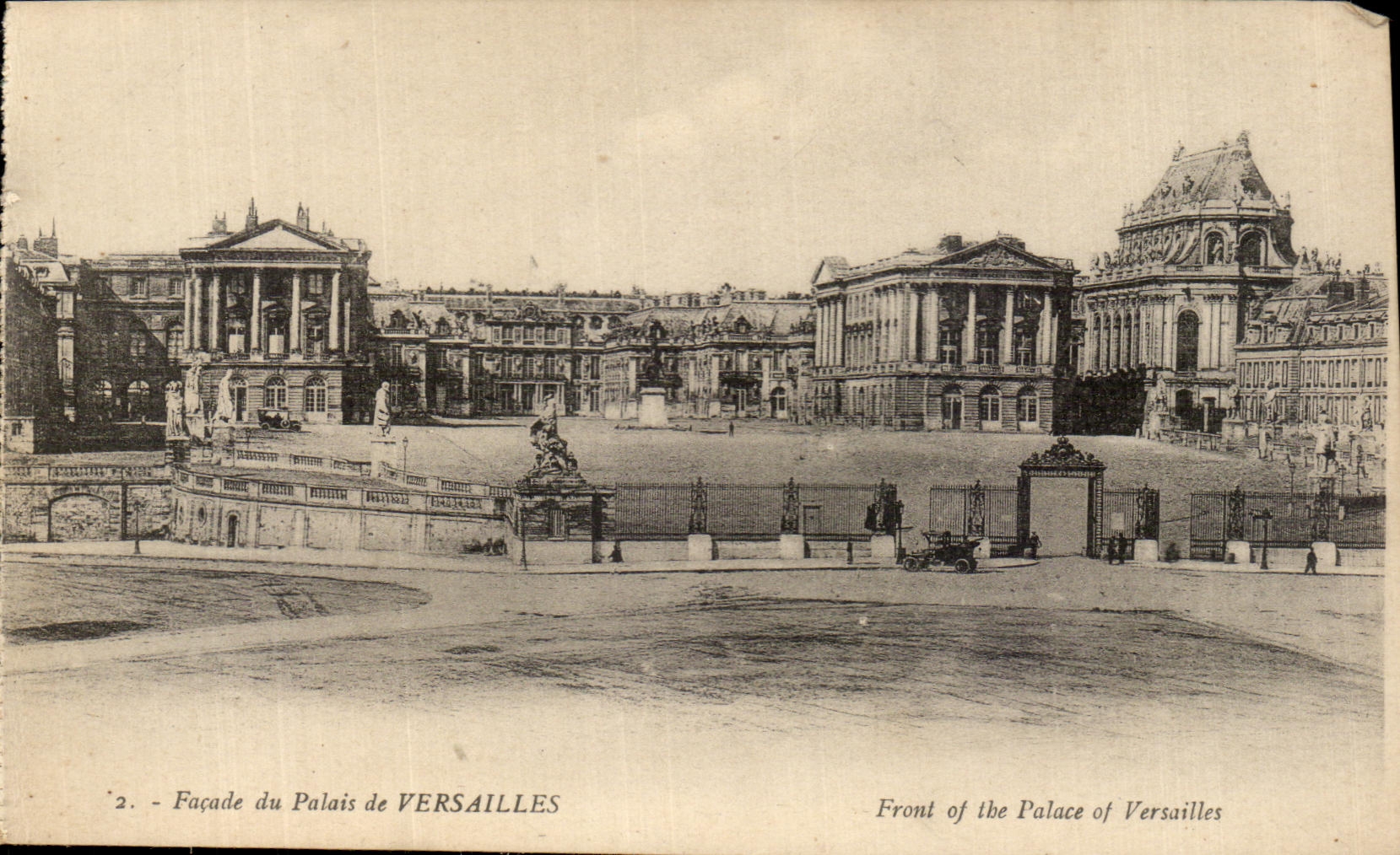 CPA Frontage of the palate of Versailles