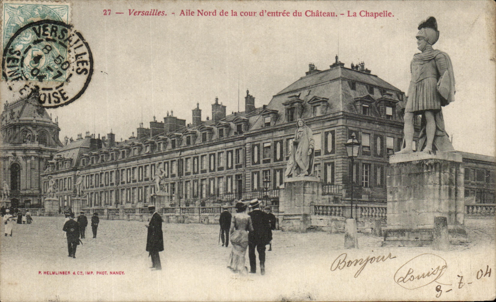CPA Versailles Aile Nord de la cour d'entree du Chateau La Chapelle