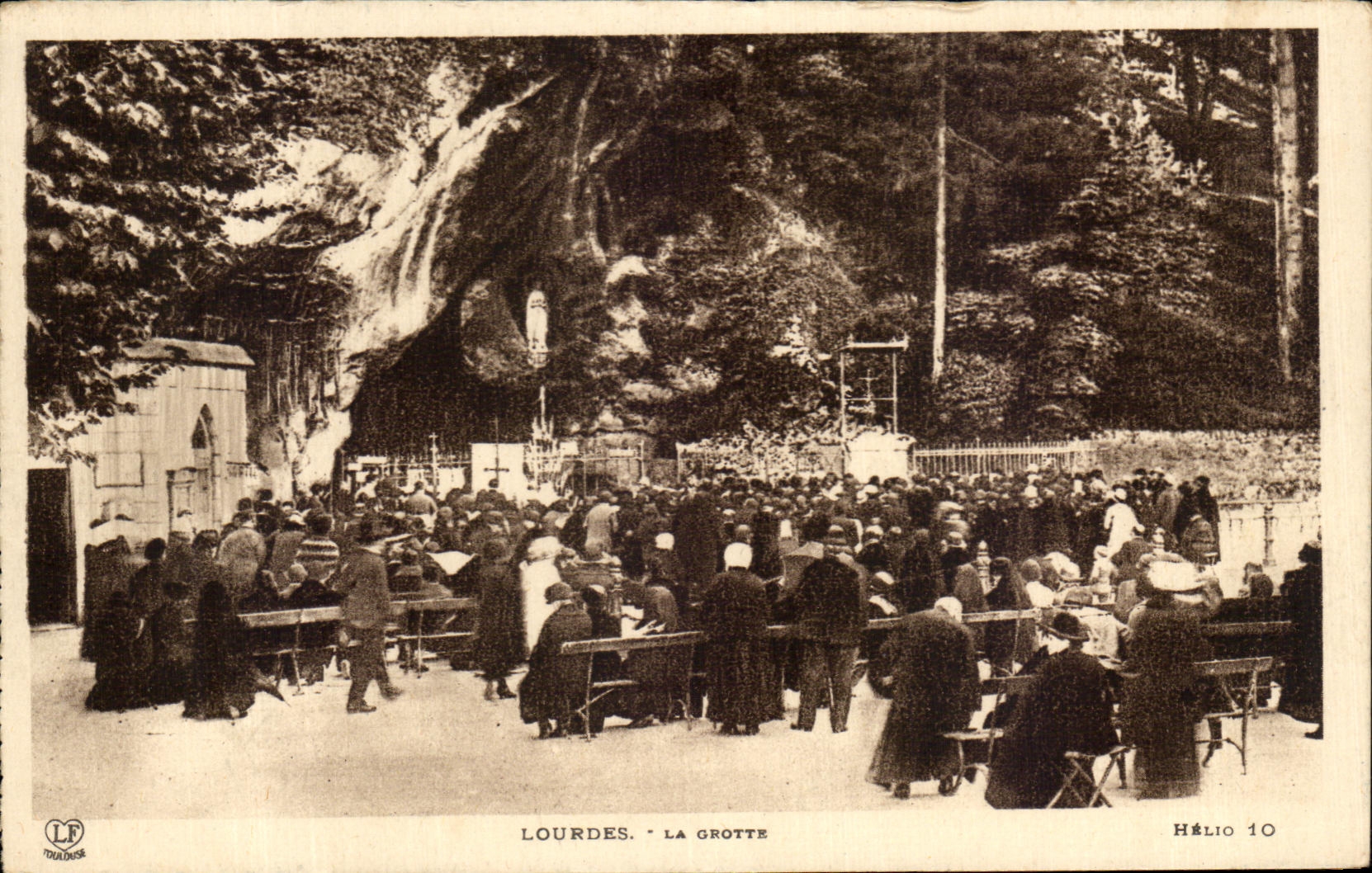 CPA Lourdes the cave