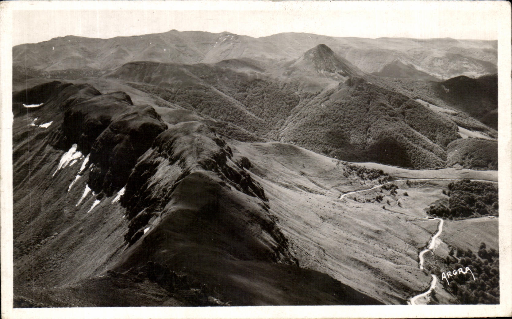 CPSM At the Top of Puy Mary Panorama on Puy Griou the Lead of the Cantal and rocks of Peyre Arse