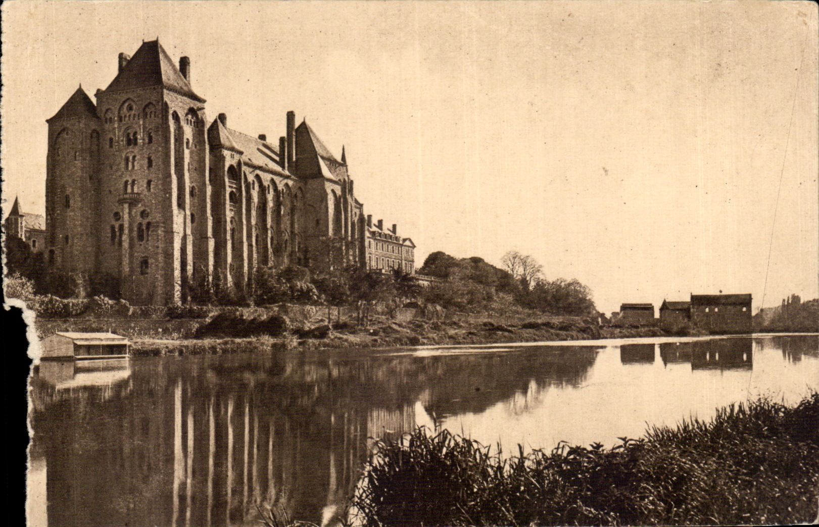 CPA CPA the abbey of St Pierre de Solesmes