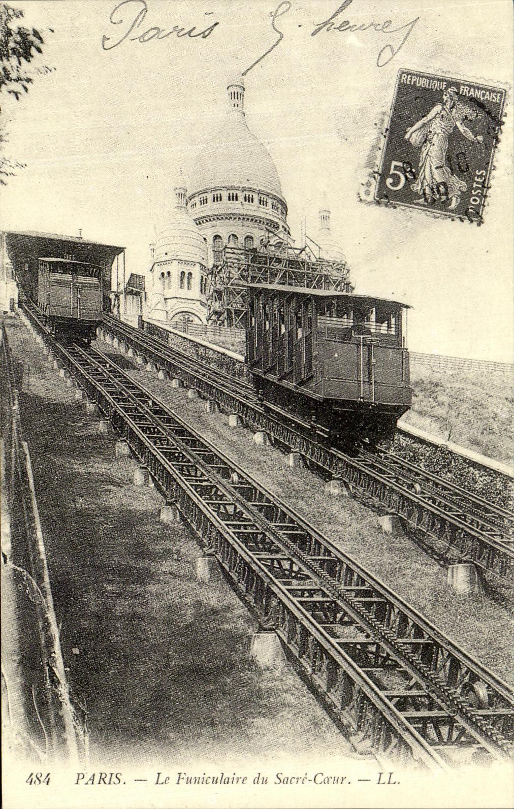 REPRO Paris the Funicular of the Sacring Montmartre Heart