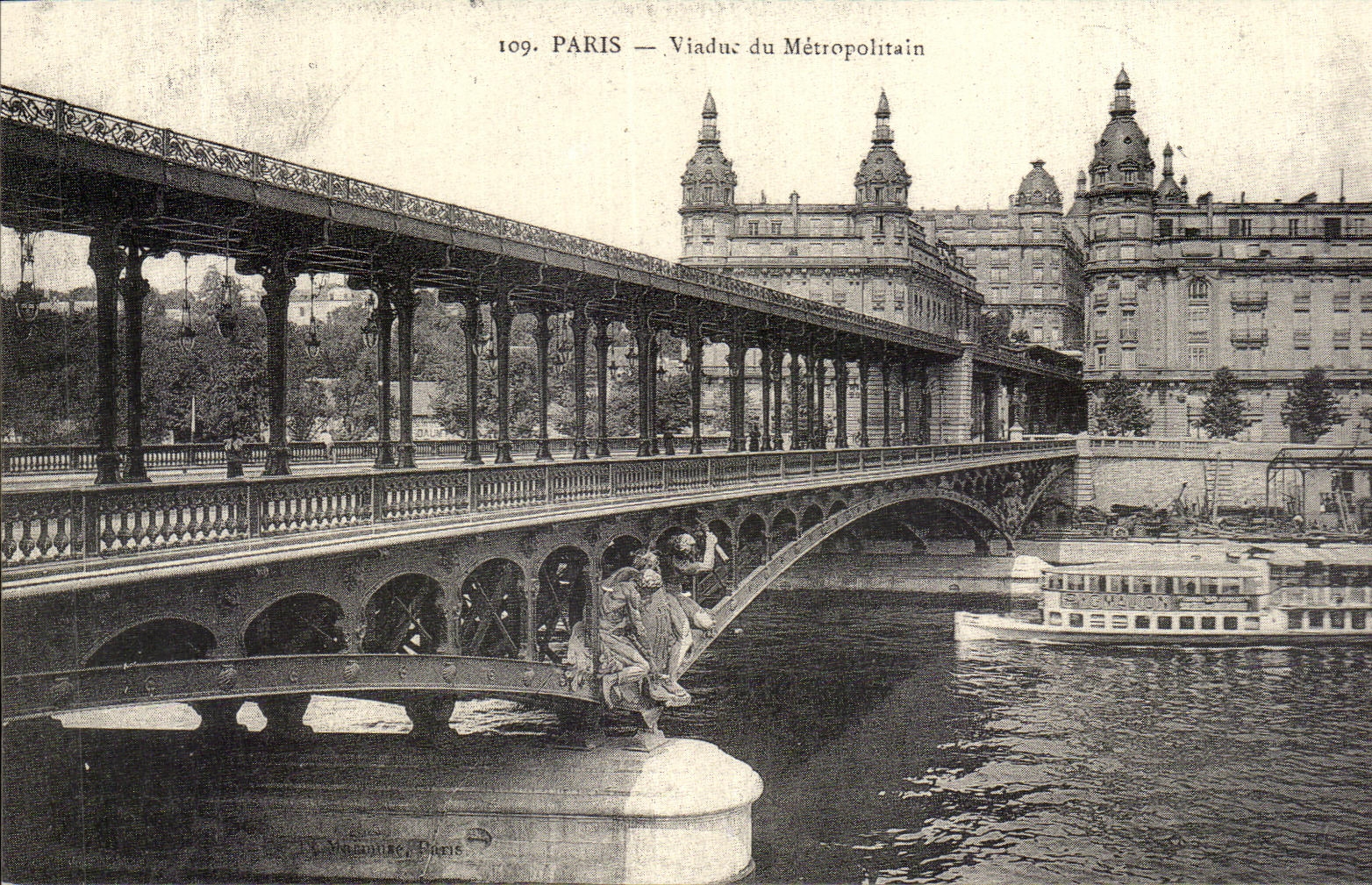 REPRO Paris Viaduct of the Subway