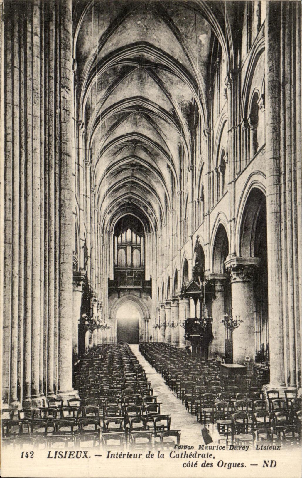 CPA Lisieux Interieur of the Cathedral dimensions Organ