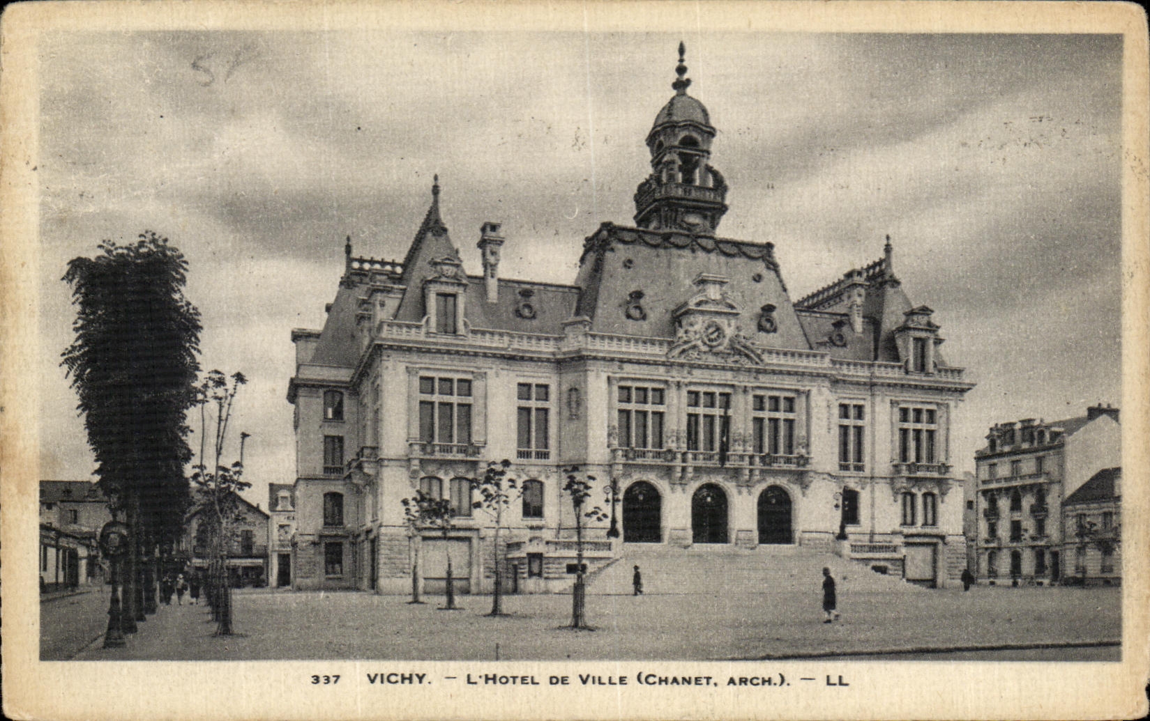 CPA Vichy L'Hotel De Ville
