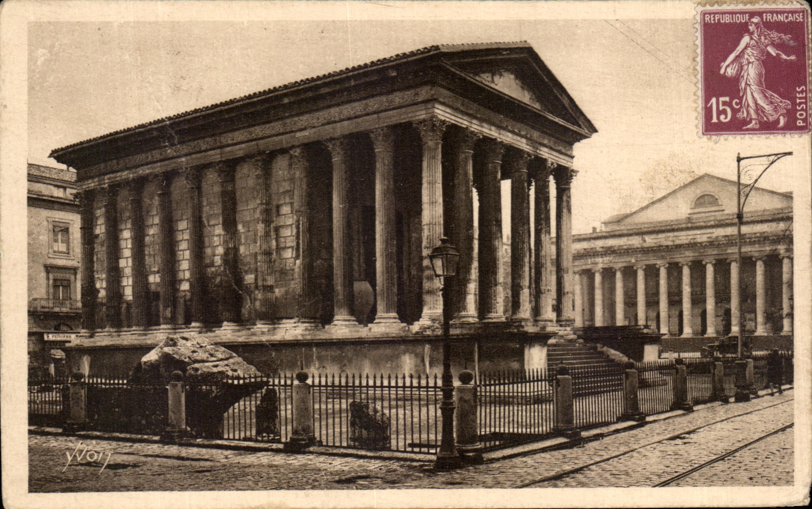 CPA Nimes Maison Carree and the Theater