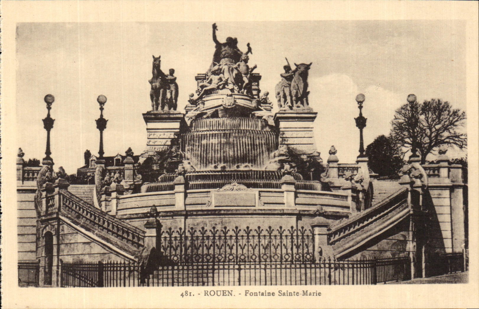 CPA Rouen Fountain Sainte Marie