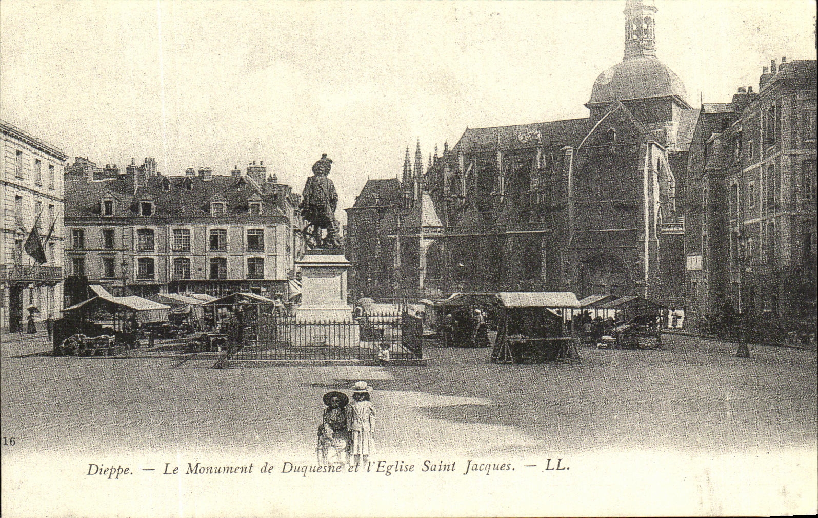 REPRO Dieppe el monumento de Duquesne y del santo Jacques de la iglesia