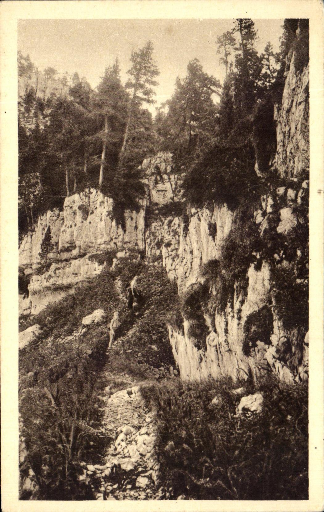 CPA Tooth De Crolles the Way of the Hole of the Knell Chimneys