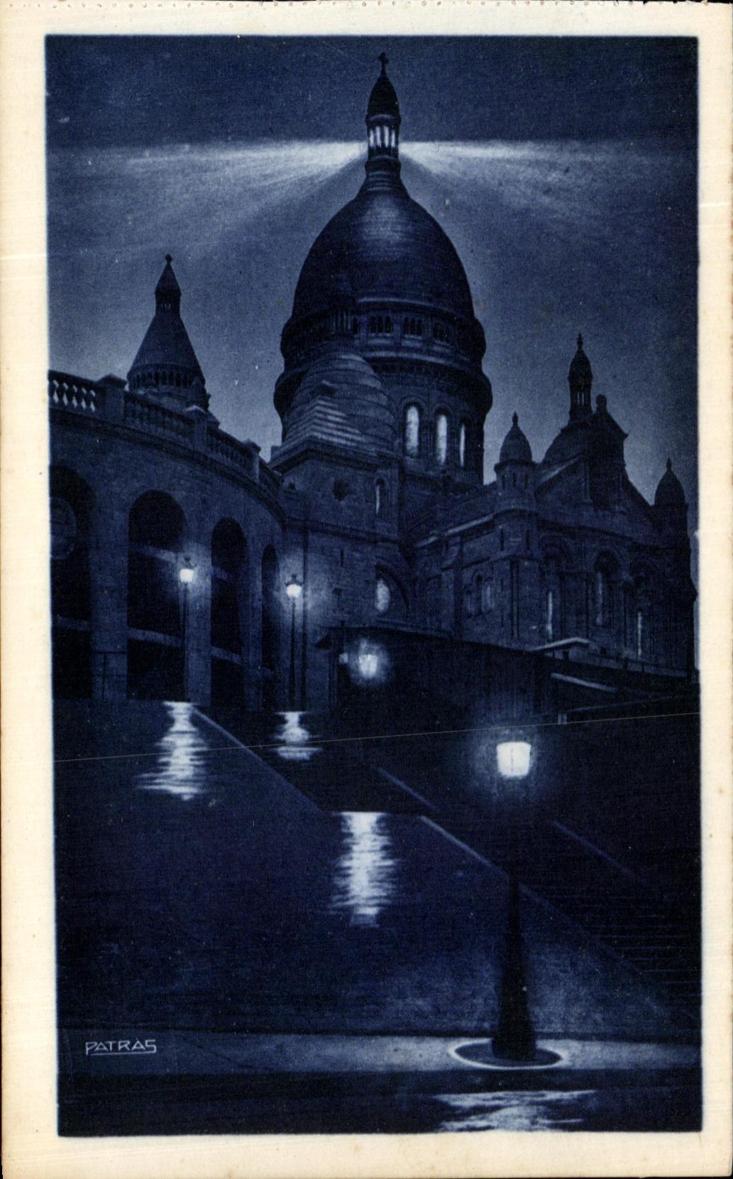 CPA Paris the Night Basilica of the Sacring Montmartre heart