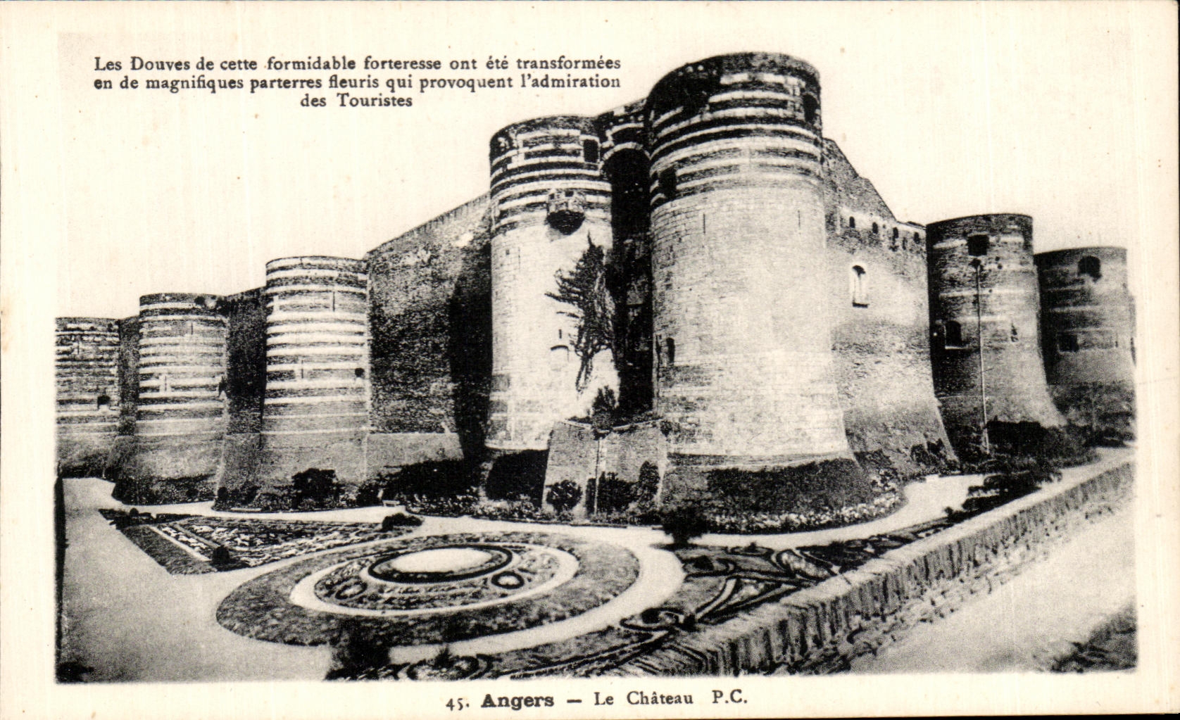 CPA Angers Ditches the castle