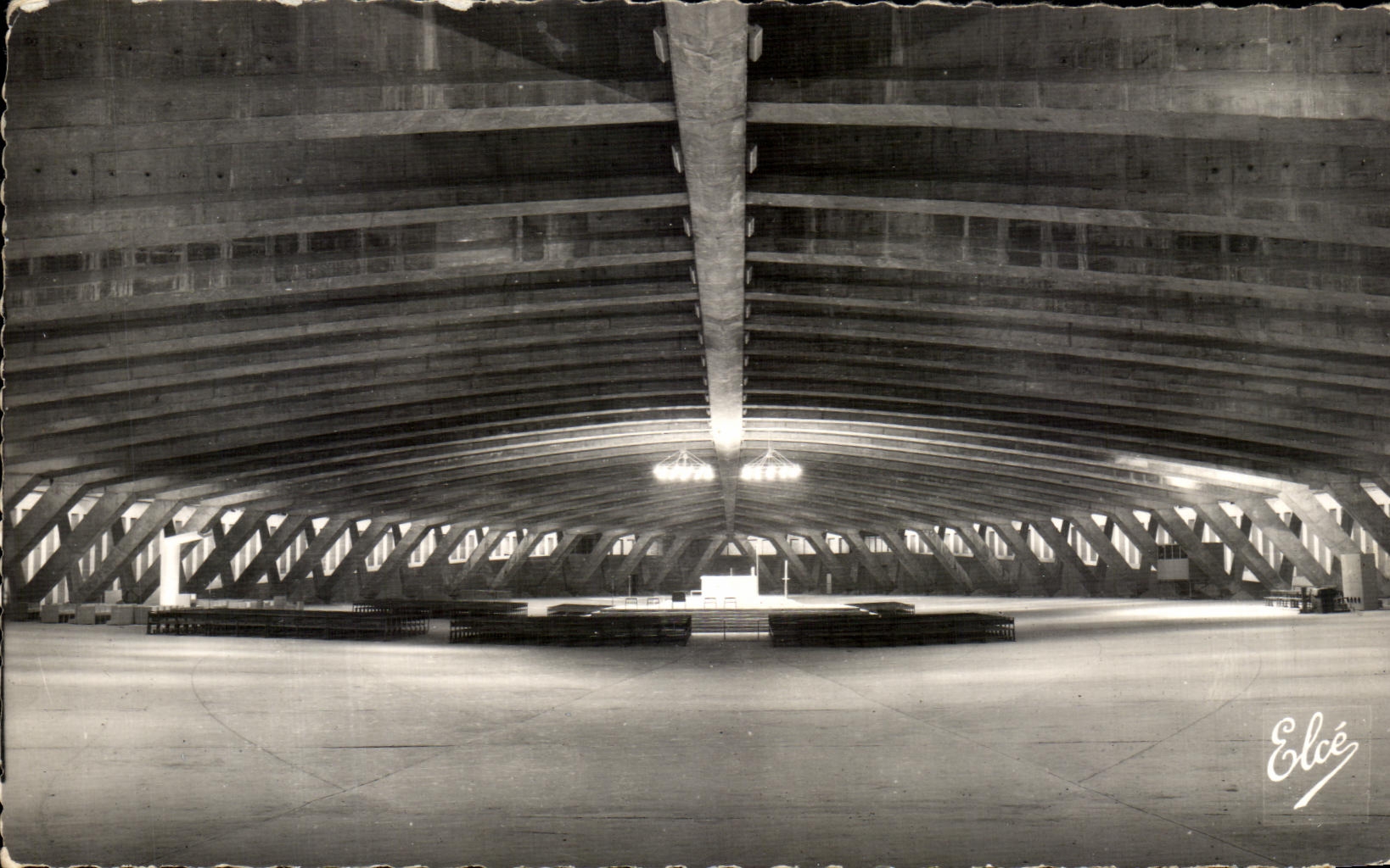 CPSM Lourdes the Underground Basilica