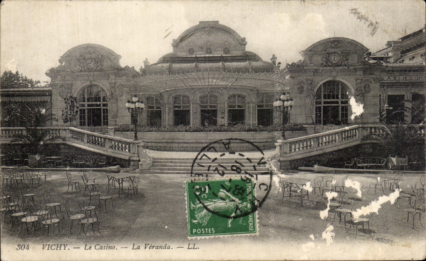 CPA Vichy Le Casino La Veranda