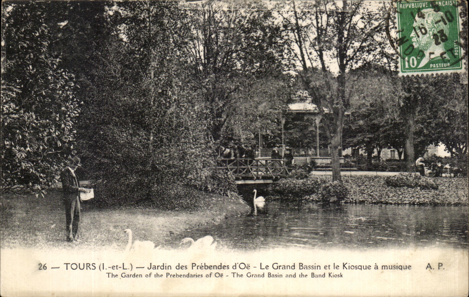 CPA Tours Jardin des Prebendes d'oe Le Grand Bassin et le Kiosque a Musique