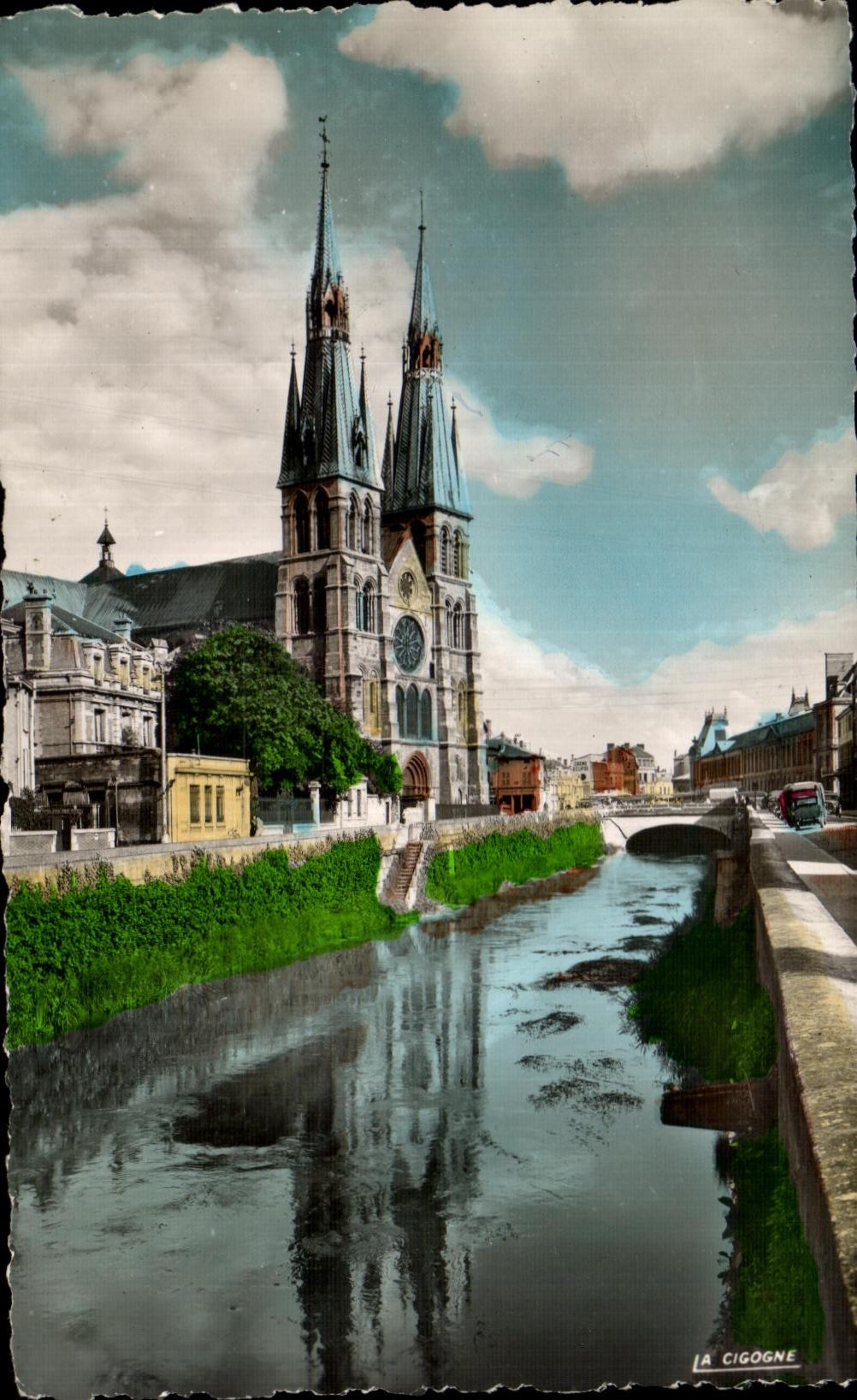 CPA Trawl-nets On the Marne Church Notre Dame and Nau