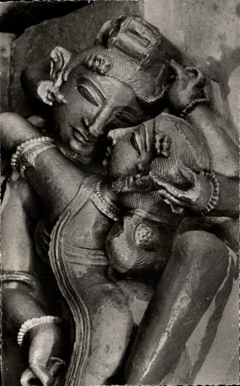 CPSM Temple De Kandarya has Khajuraho India