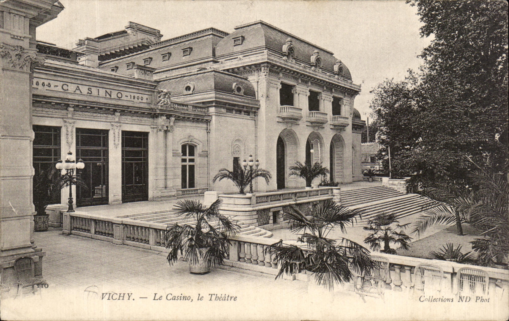 CPA Vichy Le Casino le Theatre