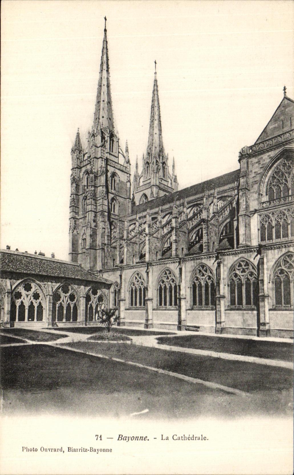 CPA Bayonne the Cathedral