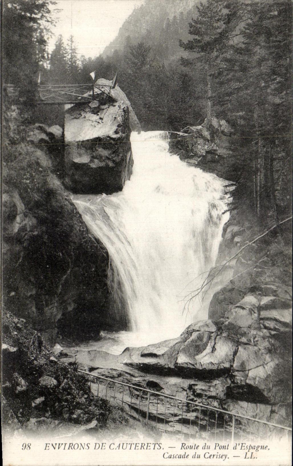 CPA Environs De Cauterets Route Of the Bridge Of Spain Cascades De Cerisey