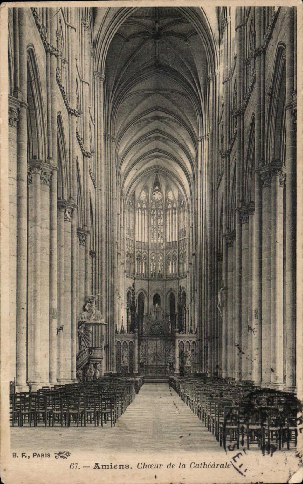 CPA Paris Amiens Chorus of the Cathedral