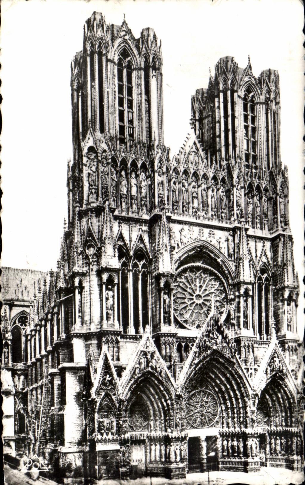 CPSM Rheims the Cathedral before the Great War
