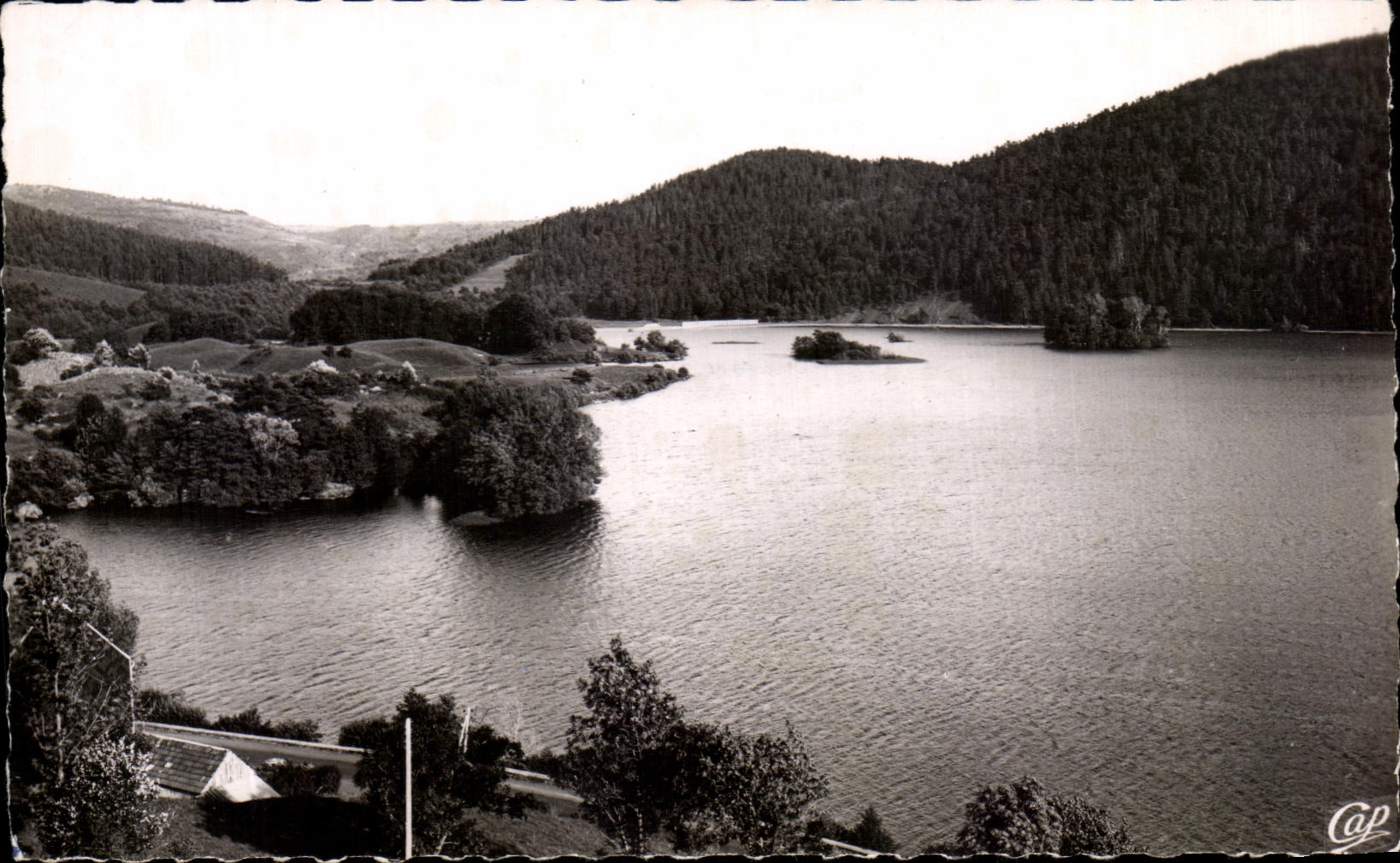 CPA Auvergne the Lake Chambon