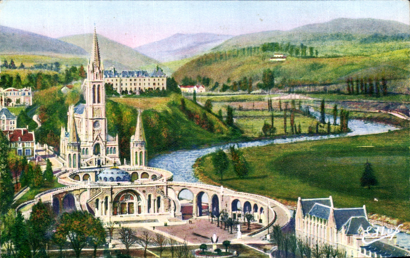 CPA Lourdes the Basilica seen of the Castle Fort