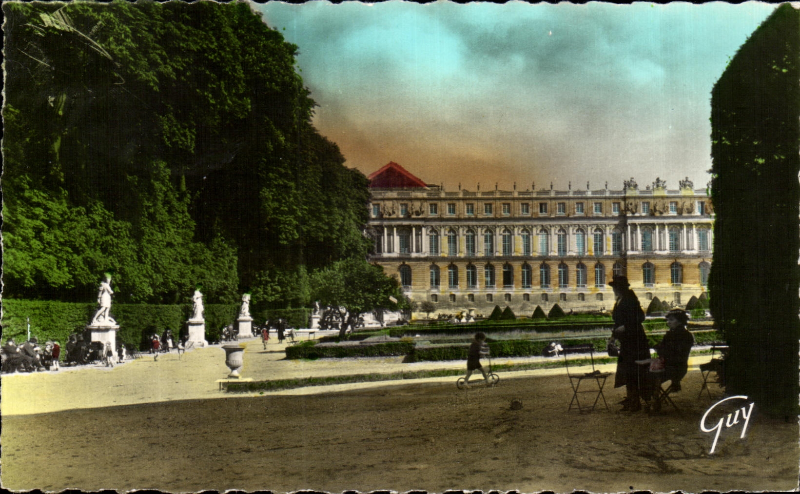 CPA Versailles Les parterres du nord et le chateau