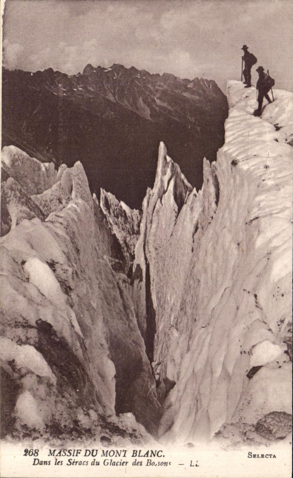 CPA Massif Of the Mount Blanc In the Seracs of the Glacier of Let us work