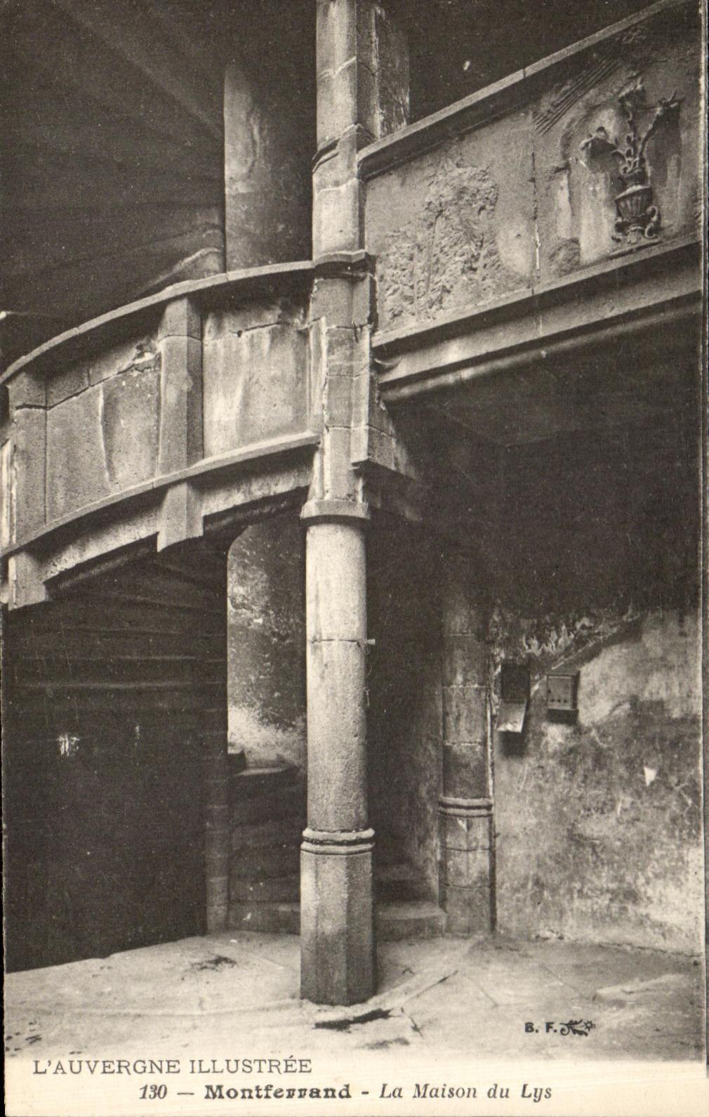 CPA Illustrated Auvergne Montferrand the House of the Lily