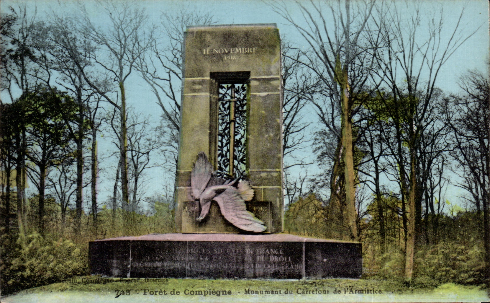 CPA Drill of Compiegne Monument of the Crossroads of the Miltiaria armistice