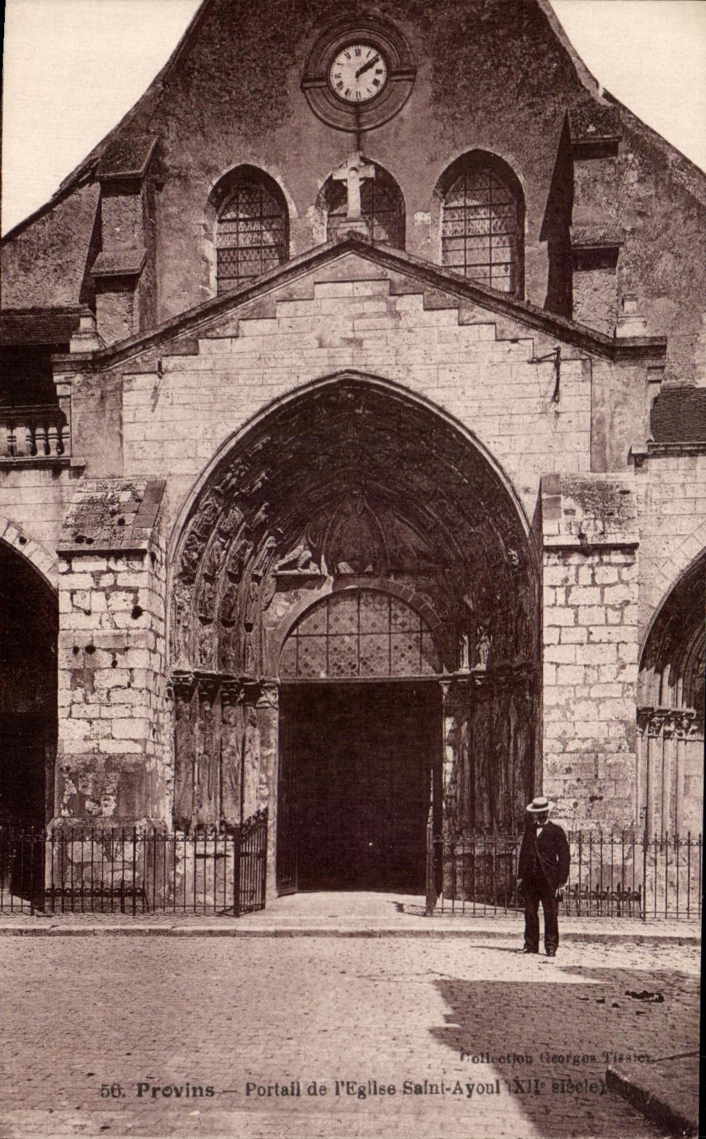 CPA Layered branches Gate of the Church Saint Ayonl