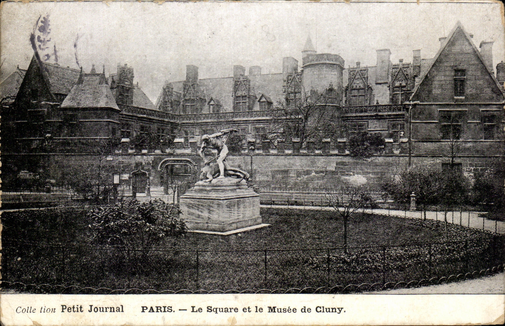 CPA Paris the Public garden and the Museum of Cluny