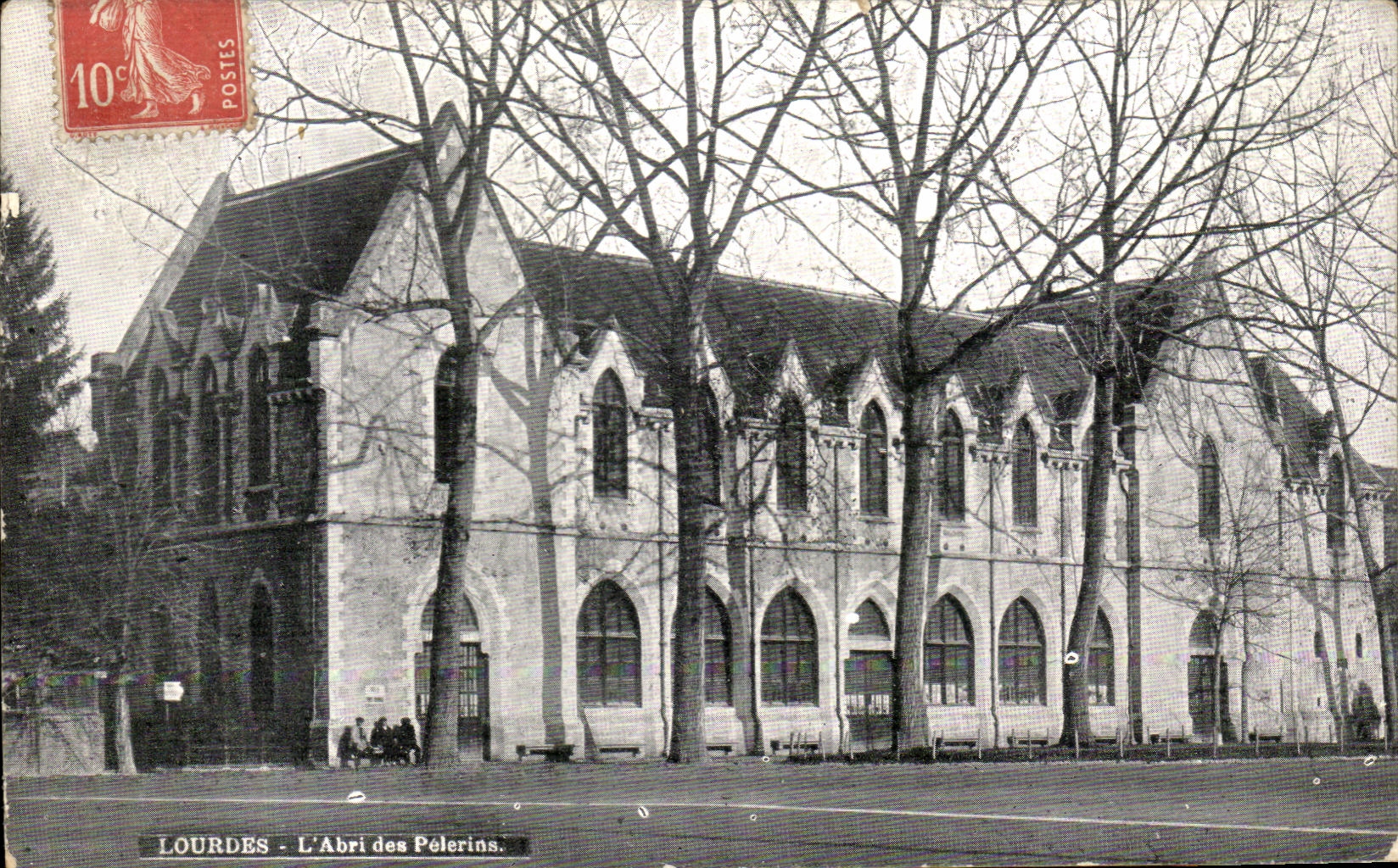 CPA Lourdes the Shelter of the Pilgrims