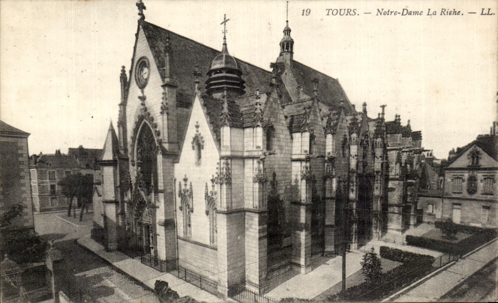 CPA Tours Notre Dame La Riche