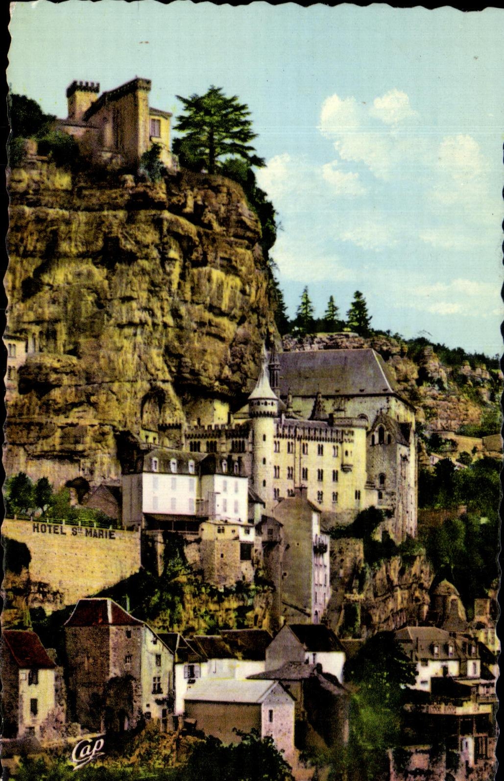 CPA Rocamadour Le Rocher Vu De La Route De Cahors