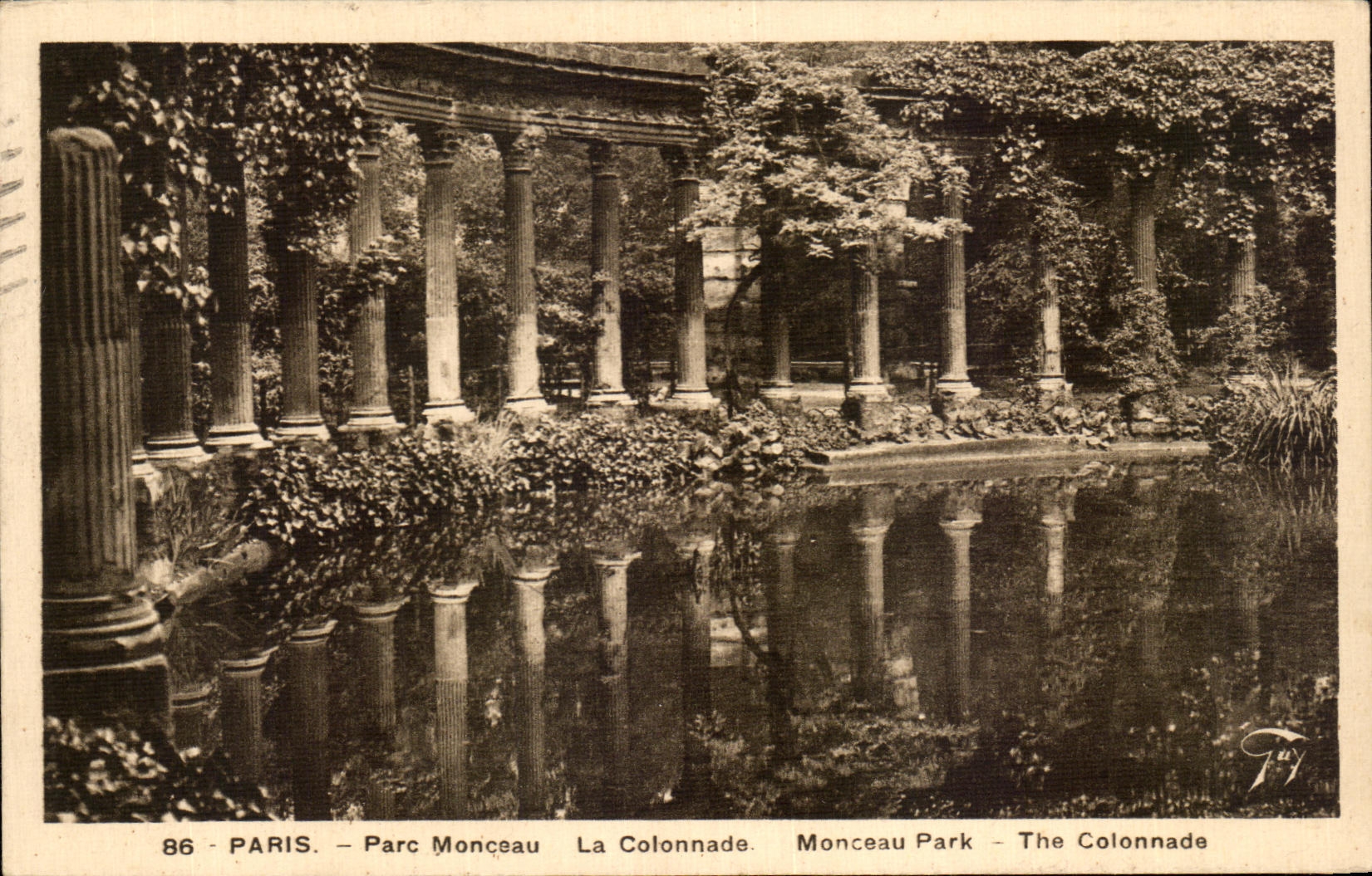 CPA Paris Park Heap the Colonnade
