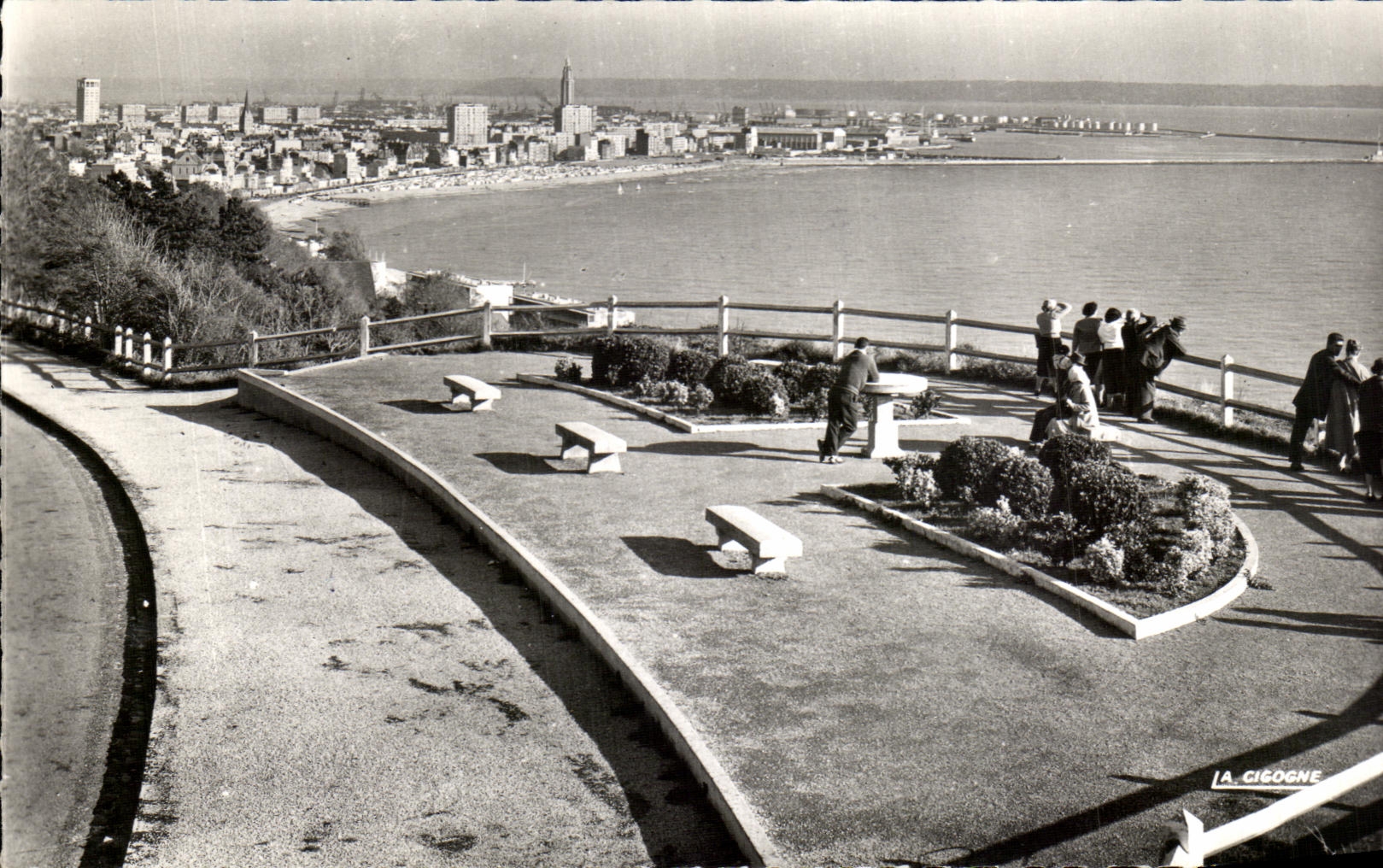 CPSM Sainte Address the table of orientation and panoramic sight on Le Havre