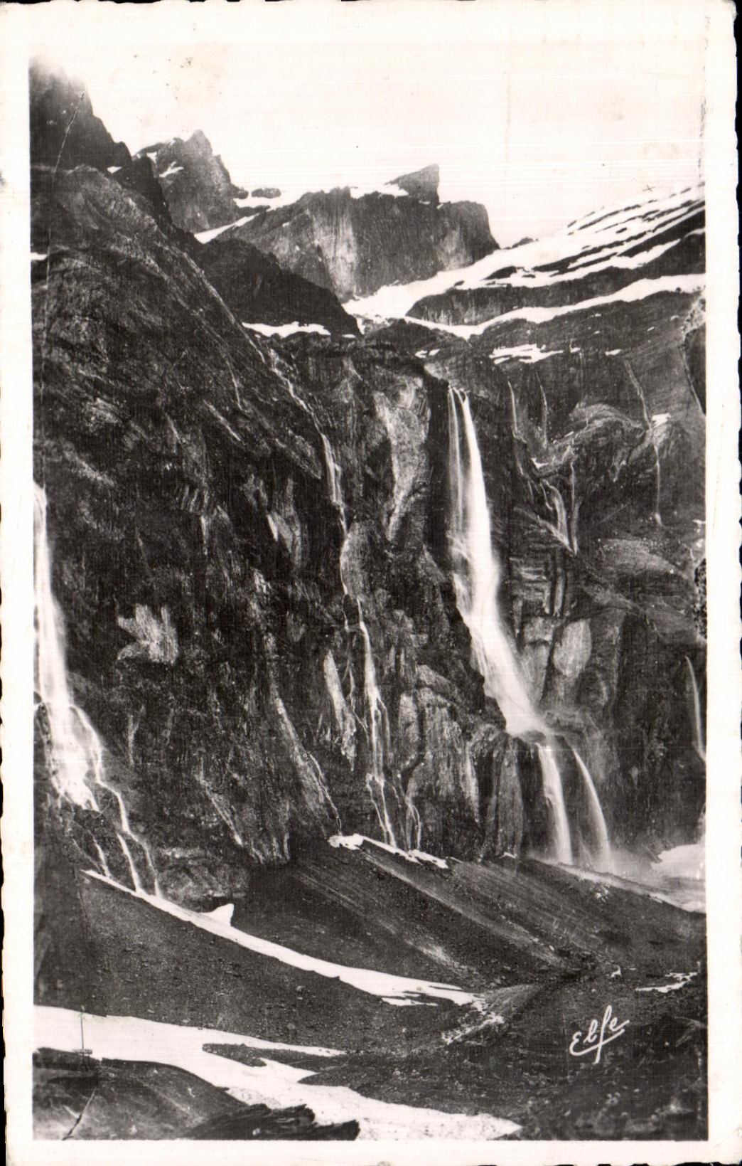 CPA the High Pyrenees Fund Of the Circus De Gavarnie And Grande Cascade