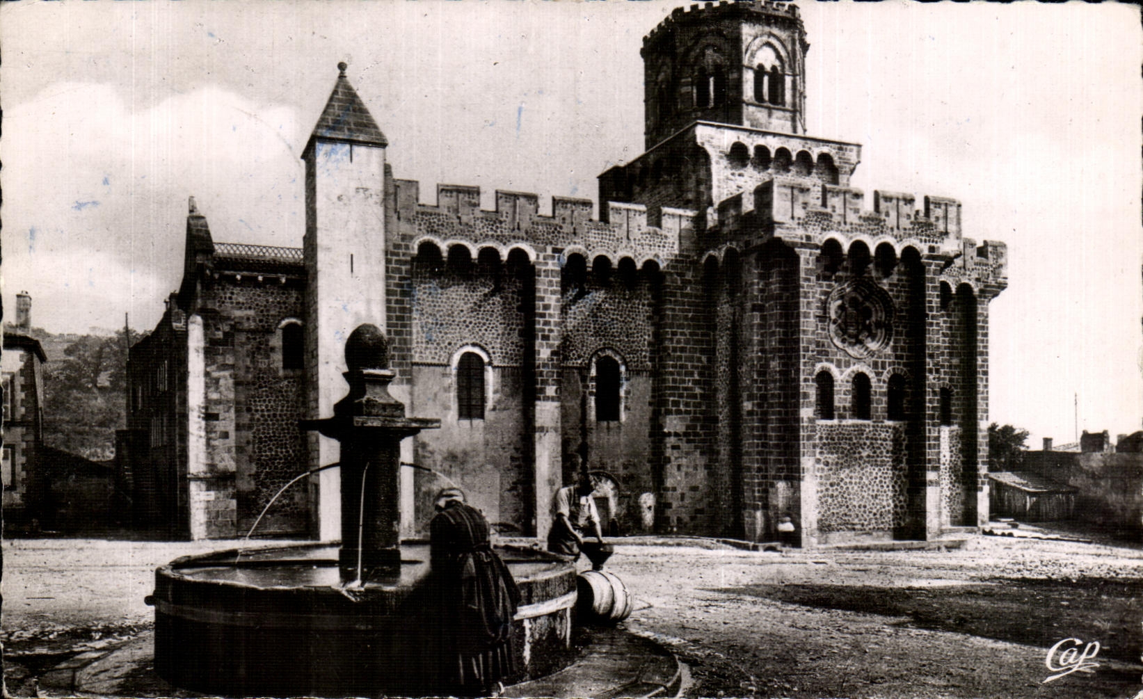 CPA Royat the Church fortifiee built with 11th